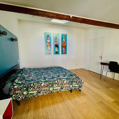 Appartement Place De La Comedie - Magnifique T2 Au Calme