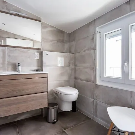 Place De La Comedie - Magnifique T2 Au Calme Appartement